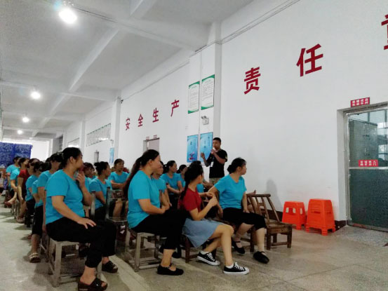 張家界榮升食品有限責任公司,湘西臘肉,張家界趴趴魚生產(chǎn)銷售,手工姜糖 張家界榮升食品有限責任公司,湘西臘肉,張家界趴趴魚生產(chǎn)銷售,手工姜糖